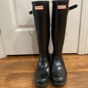 Black Hunter rain boots size 8